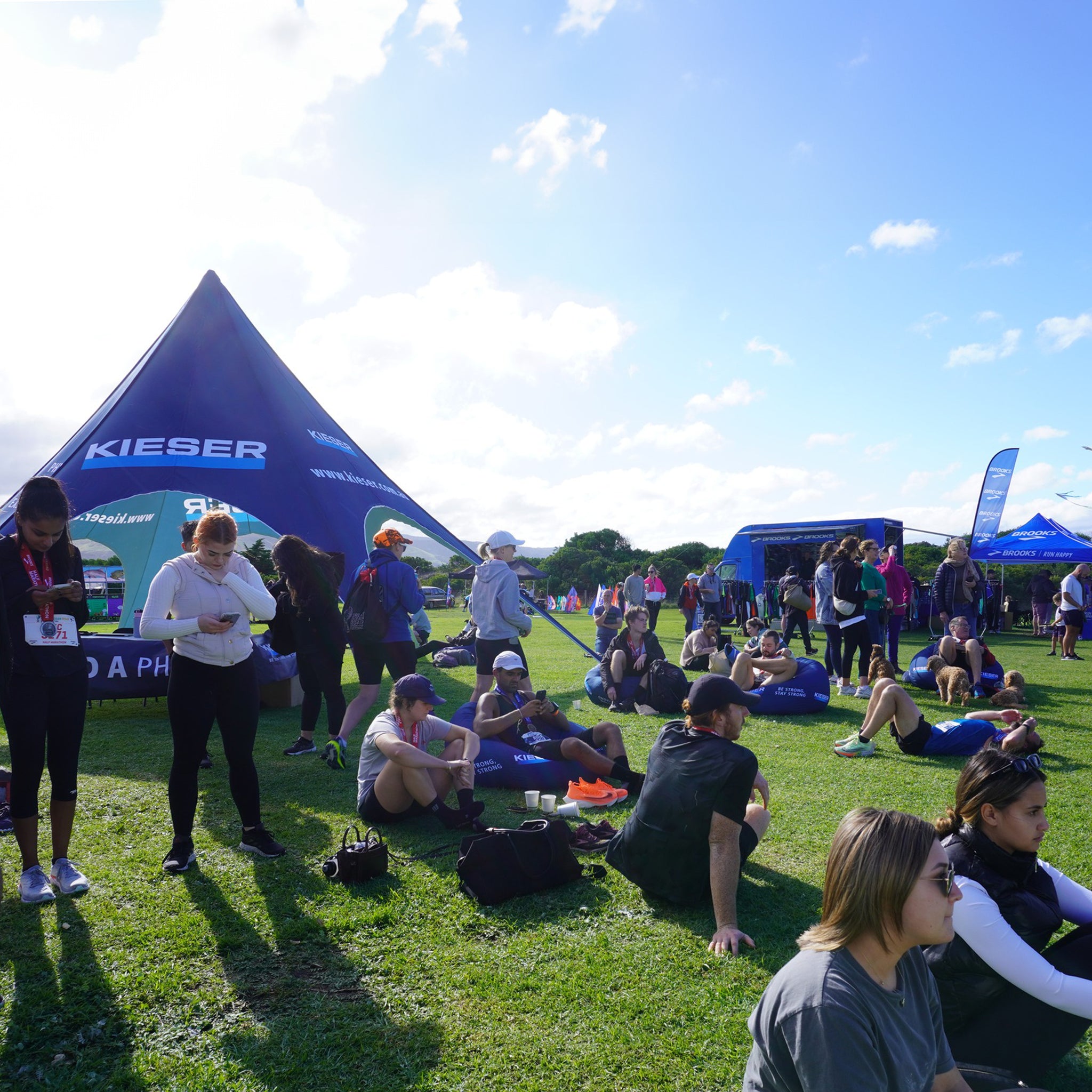 Single Pole Custom Star Shade in Blue Set up by Extreme Canopy