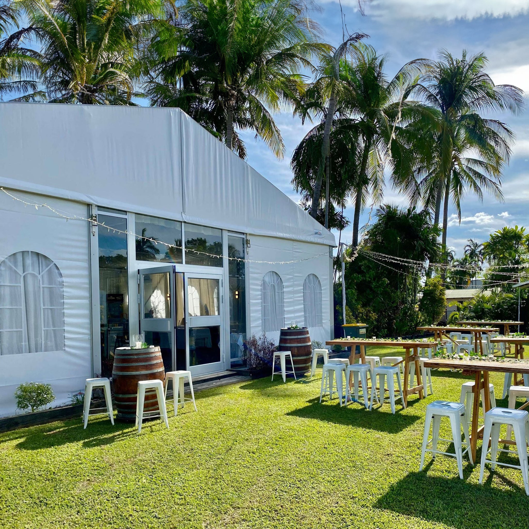 EC Series 203 Crest Tent Darwin Free Spirit