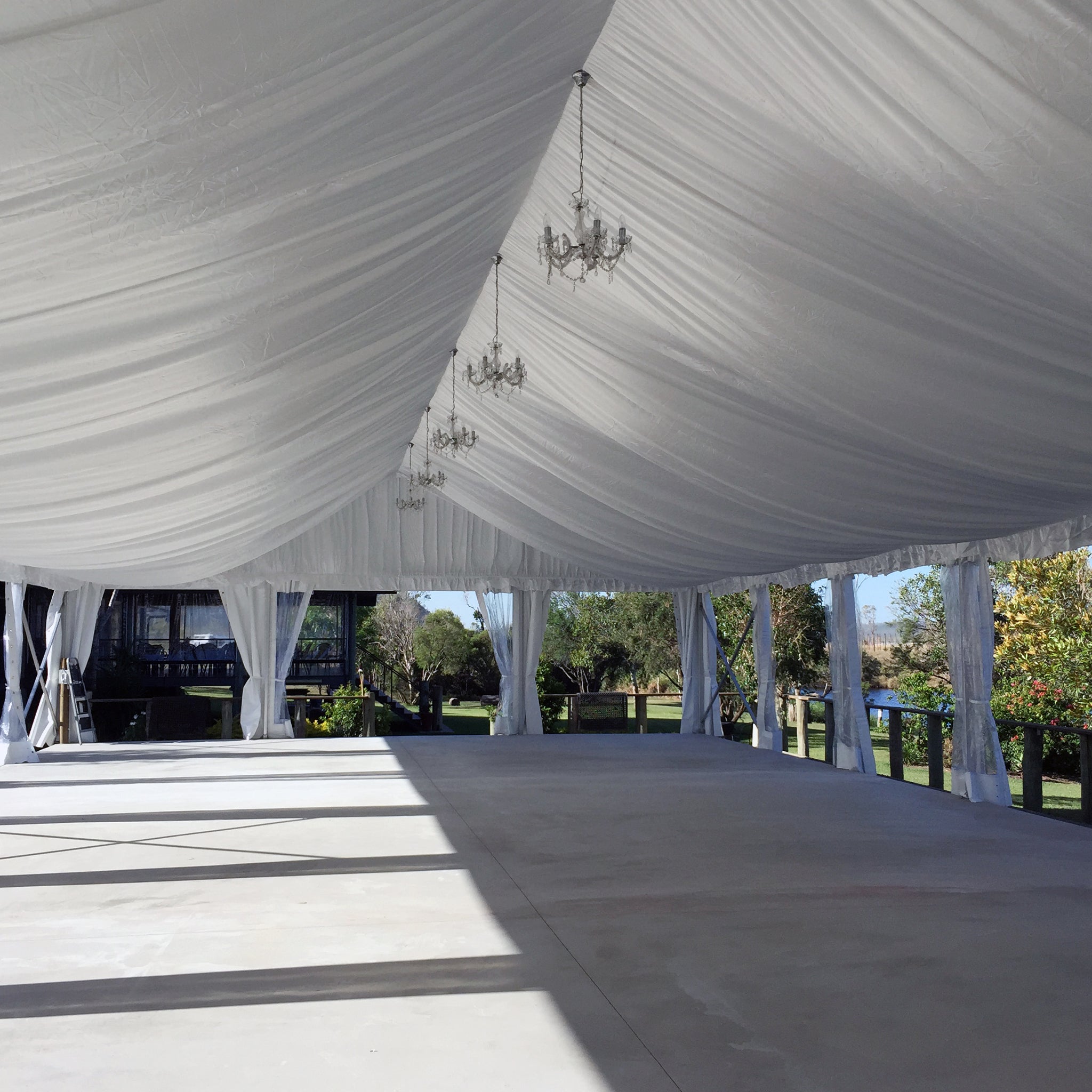 FD Series 100 Crest Tent set up for Rockhampton