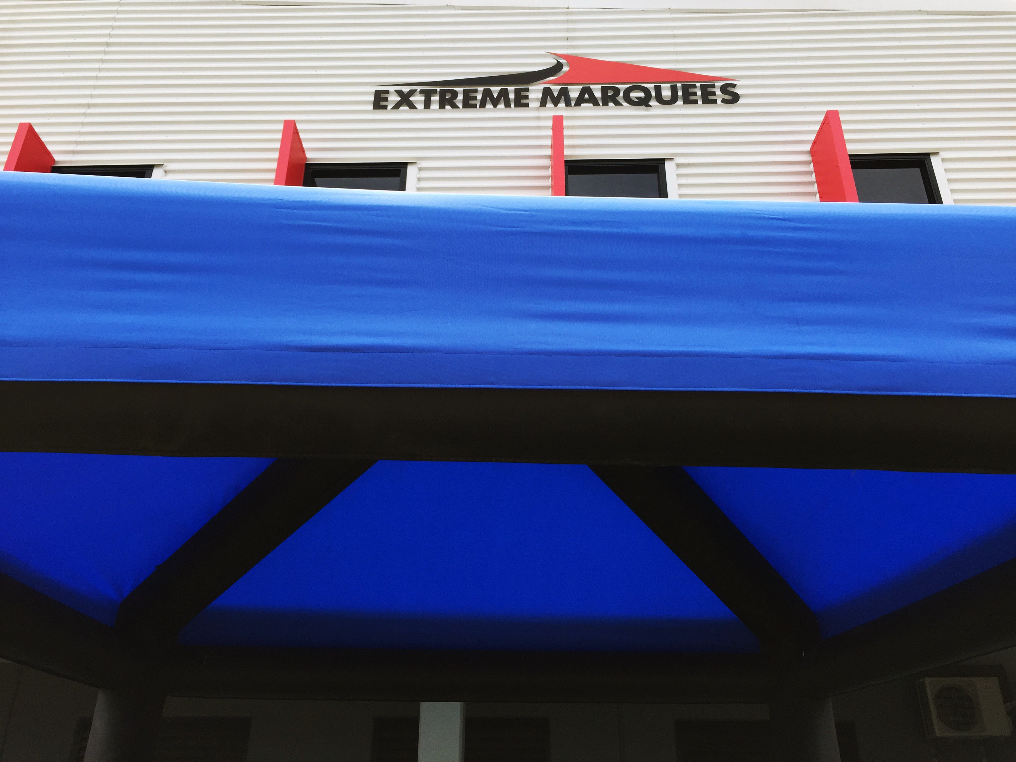 10' x 10' Custom EMF | High Pressure Inflatable